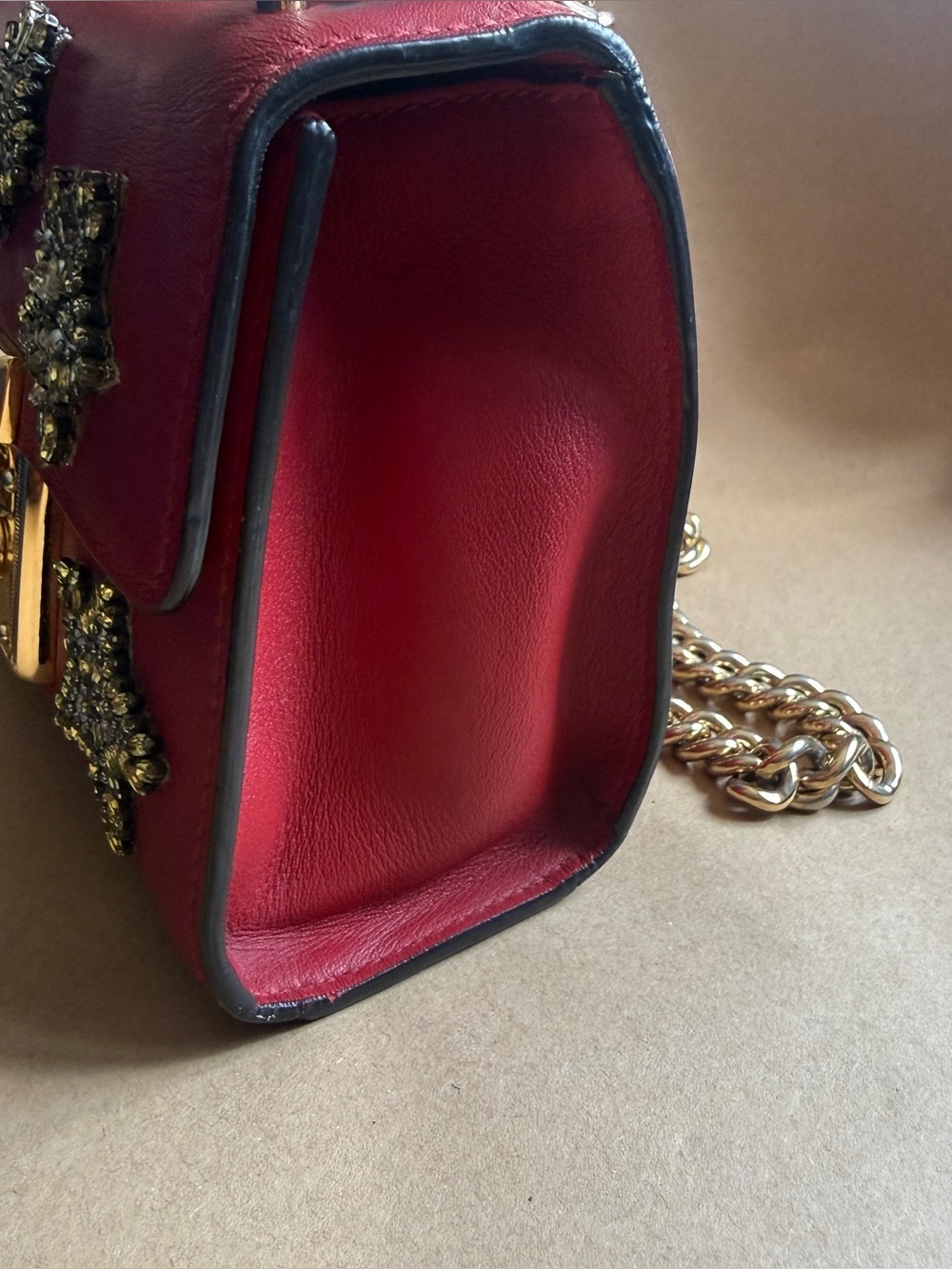 Gucci Red Cowhide Star bag (Limited Edition) - Picture 5 of 9
